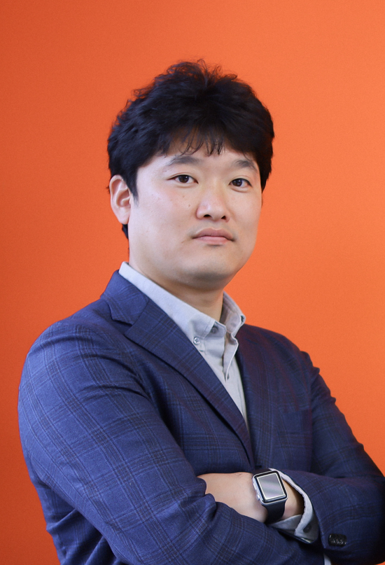株式会社yuimo 代表取締役「岡本 浩数」の写真
